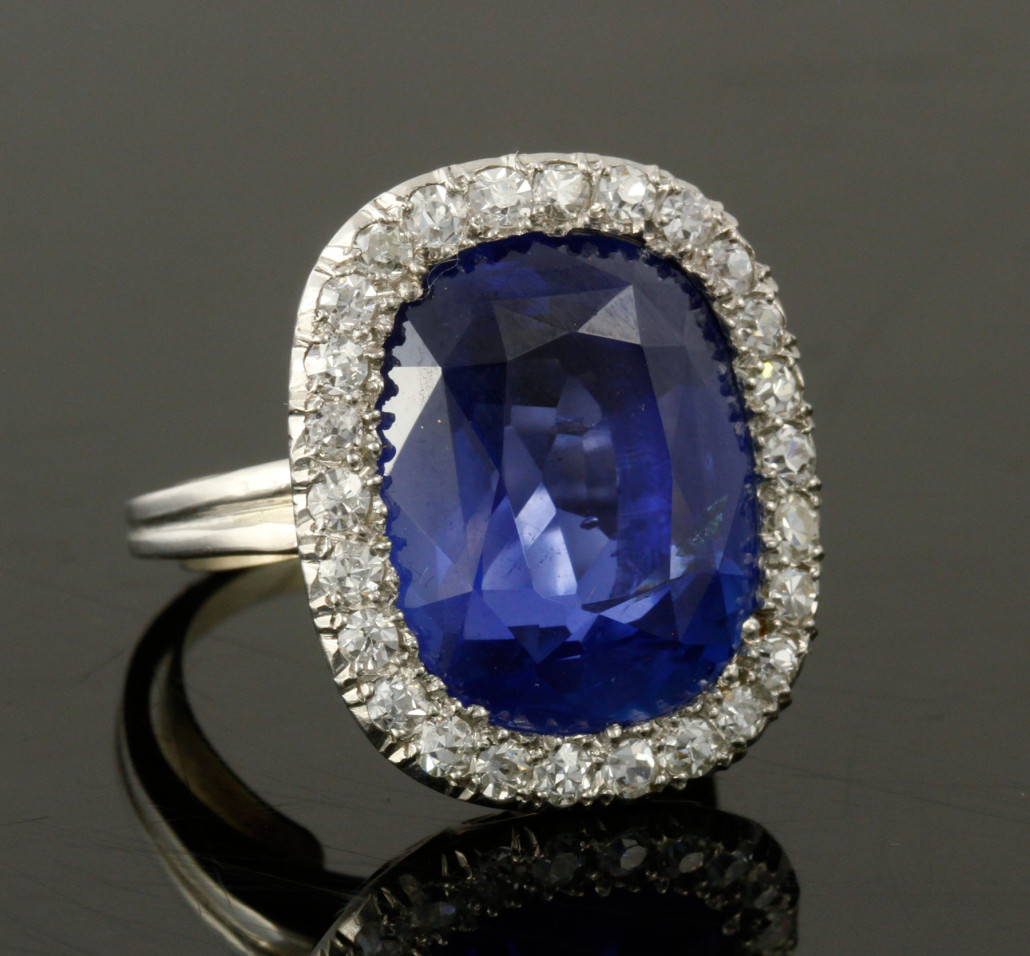 Lot 2273 – 15.02-carat natural blue Ceylon sapphire ring. Kaminski Auctions image 