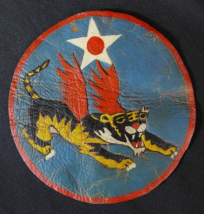 Rare USAAF 14th Flying Tigers leather patch, large 5¼-inch size, ex Gene Christian collection. Est. $200-$400