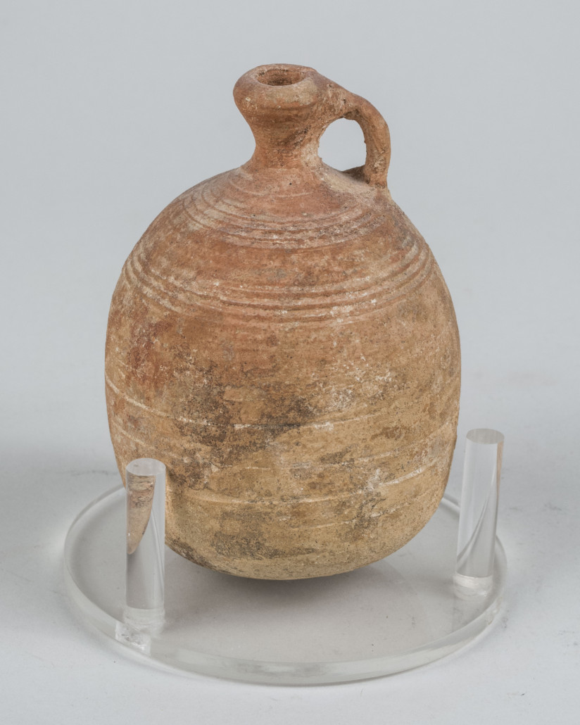 Ancient clay aryballos, Helenistic period, 330-63 B.C., est. $600-$800. Capo Auction image