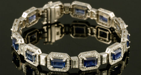 Exciting gemstones set off jewelry array at Kaminski sale Dec. 13