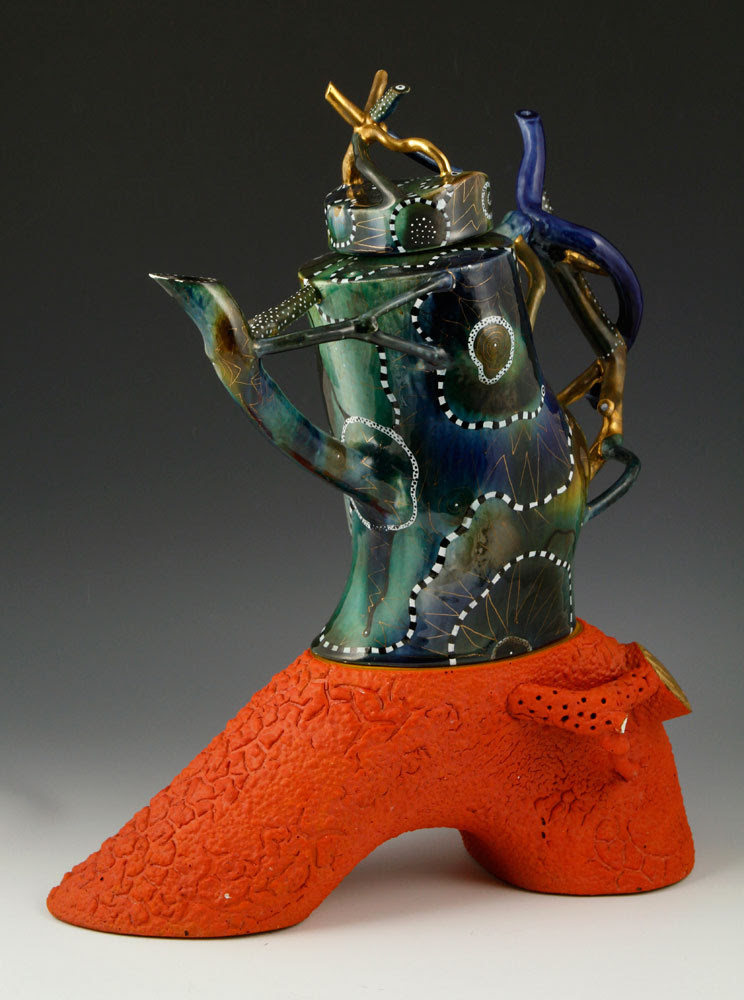 Ralph Bacerra (American, 1938-2008), teapot on stand. Price realized: $10,000. Kaminski Auctions image